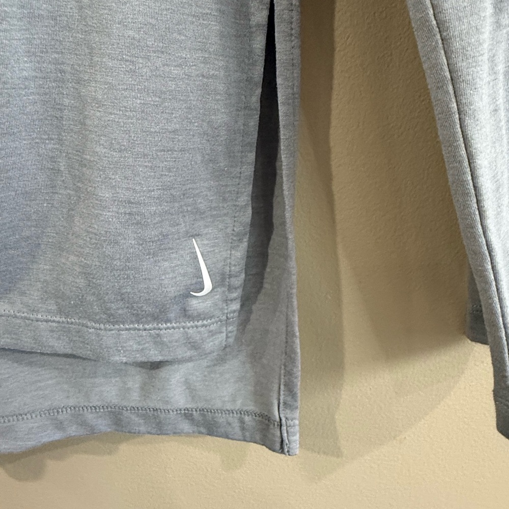 Nike Grey Dri Fit Long Sleeve Running Workout Top - Picture 4 of 7